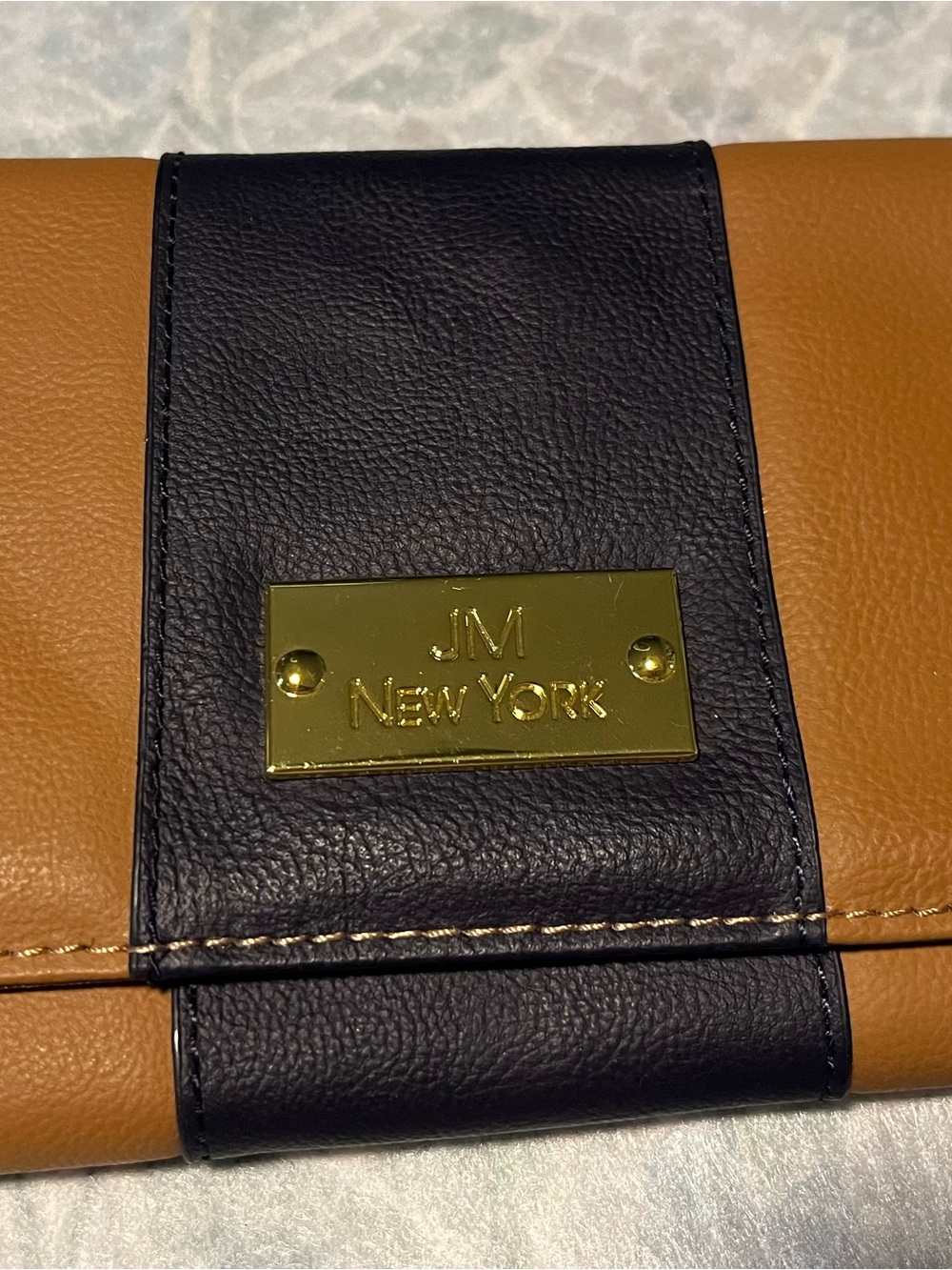 JM New York Two-Tone Brown and Tan Split Leather Clutch Adjustable Strap 9X6.